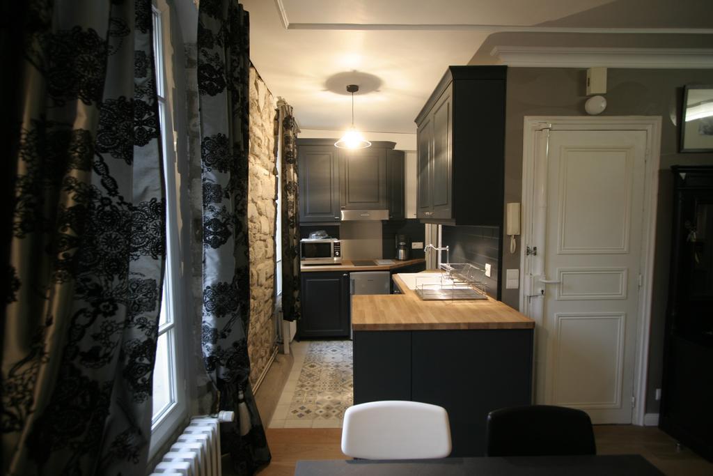 Parisinteriorsrentals - Beautiful Le Marais Notre Dame Appartement Exterior foto